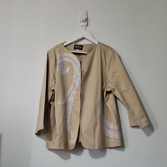 Bob Mackie Tan Blazer with Silver Swirl Accents - Picture 1 of 6